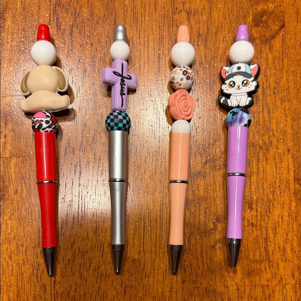 Colorful Character Pen Set - Picture 2 of 6